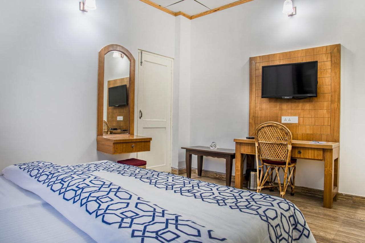 Kasauli Edge Apt With Balcony Ngoại thất bức ảnh