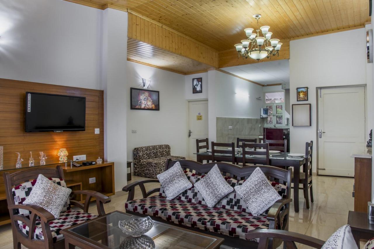 Kasauli Edge Apt With Balcony Ngoại thất bức ảnh